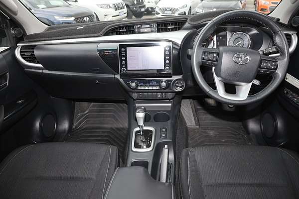 2021 Toyota Hilux SR5 GUN126R 4X4