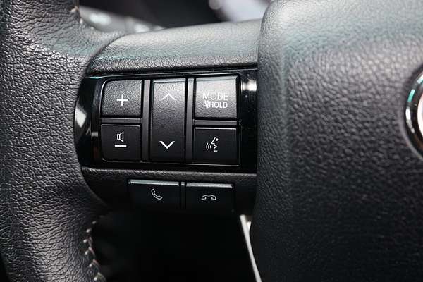 2021 Toyota Hilux SR5 GUN126R 4X4