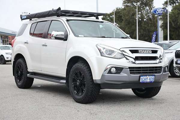 2017 Isuzu MU-X LS-T