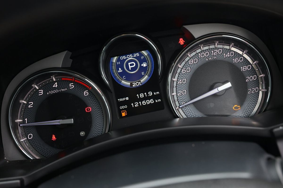 2017 Isuzu MU-X LS-T