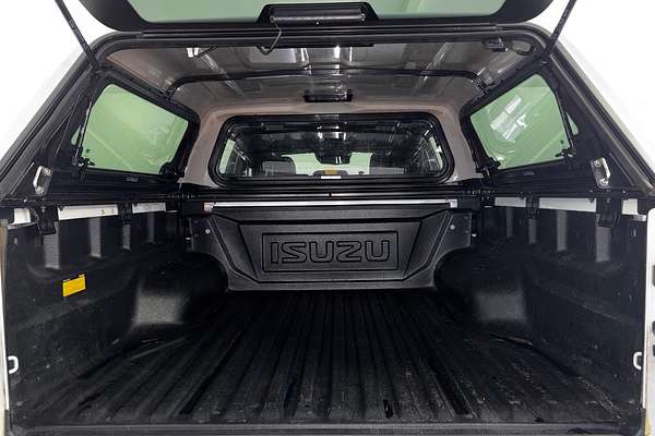 2023 Isuzu D-MAX X-TERRAIN 4X4