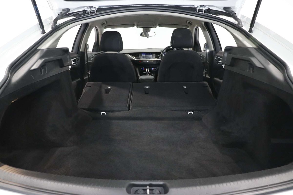 2019 Holden Commodore LT ZB
