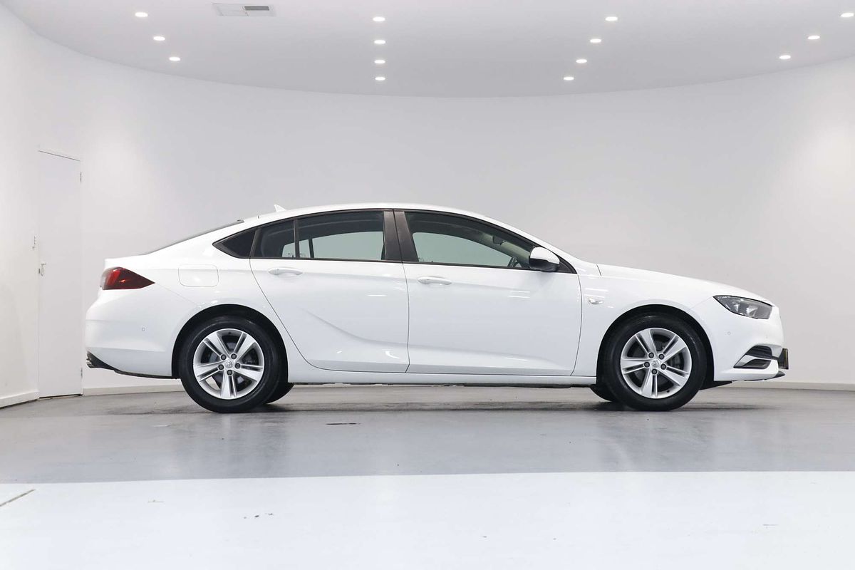 2019 Holden Commodore LT ZB