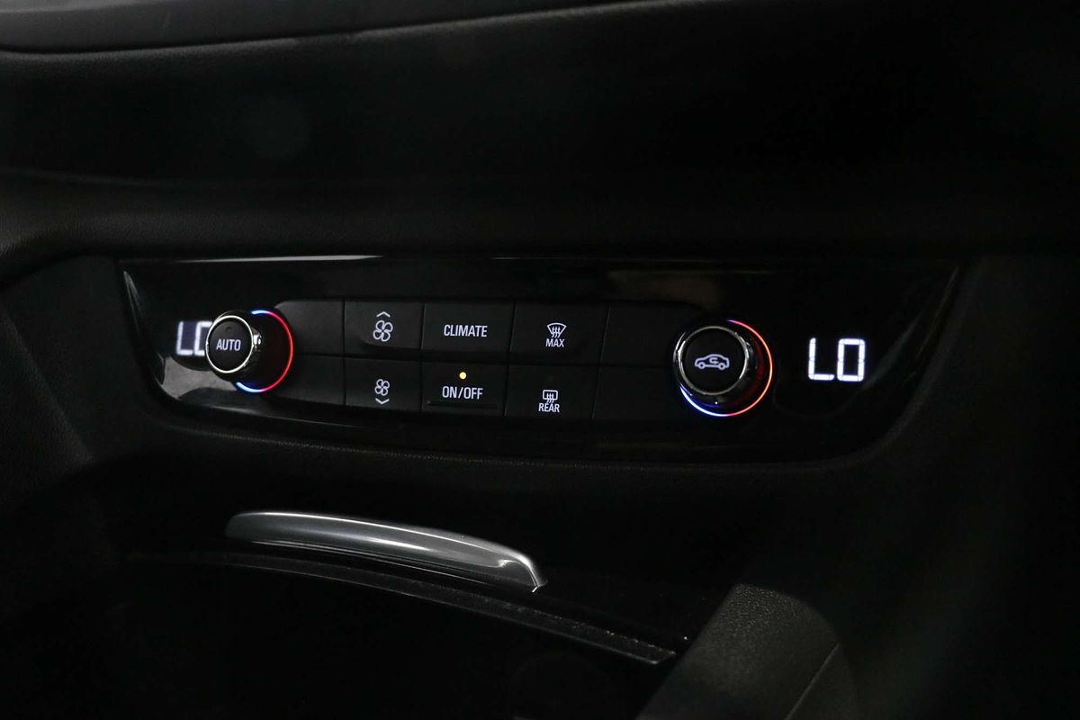 2019 Holden Commodore LT ZB