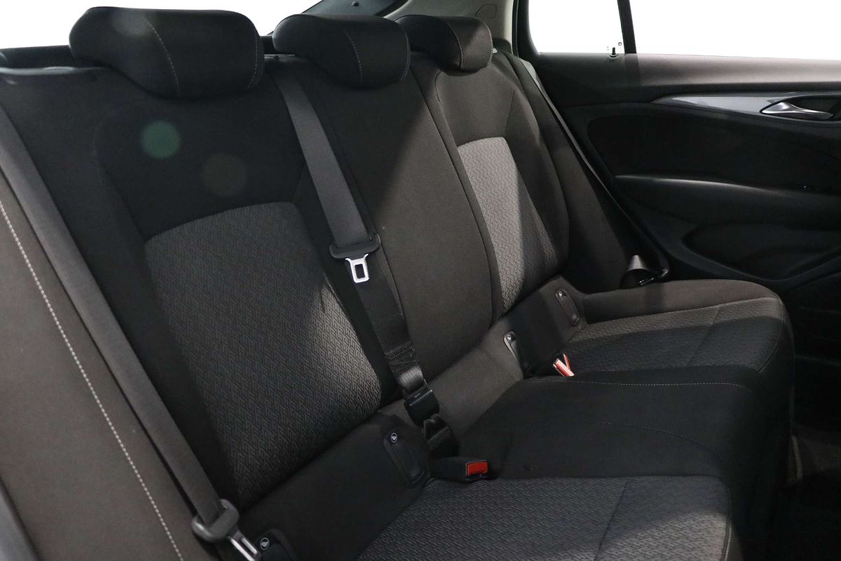 2019 Holden Commodore LT ZB