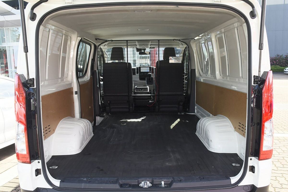 2024 Toyota Hiace GDH300R LWB