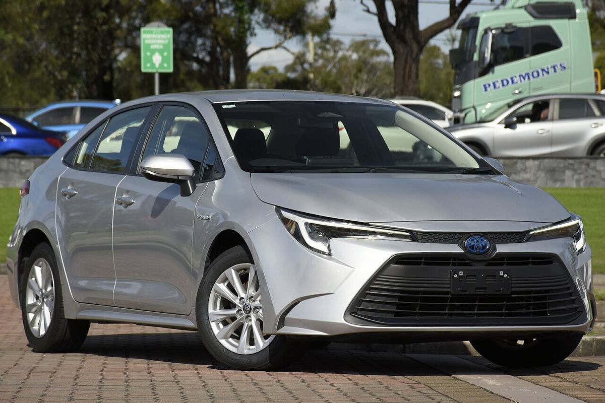 2022 Toyota Corolla Ascent Sport Hybrid ZWE211R