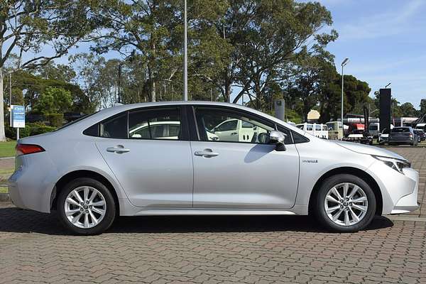 2022 Toyota Corolla Ascent Sport Hybrid ZWE211R