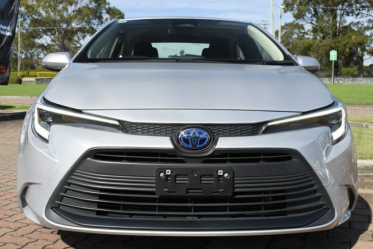 2022 Toyota Corolla Ascent Sport Hybrid ZWE211R