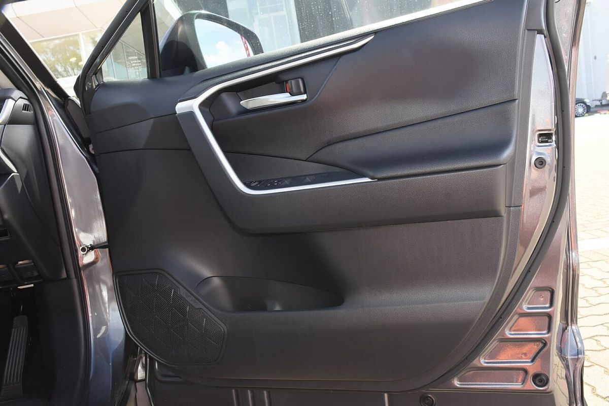 2021 Toyota RAV4 GXL MXAA52R