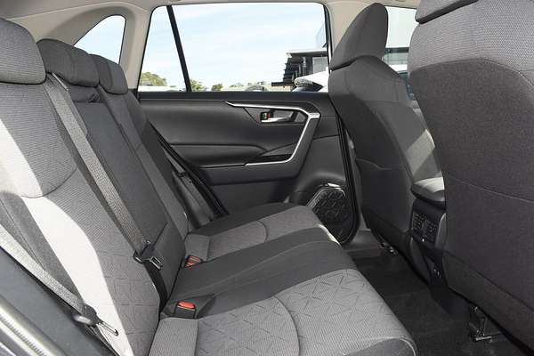 2021 Toyota RAV4 GXL MXAA52R