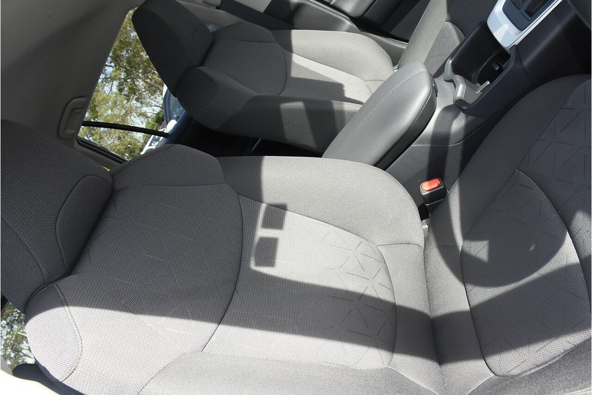 2021 Toyota RAV4 GXL MXAA52R