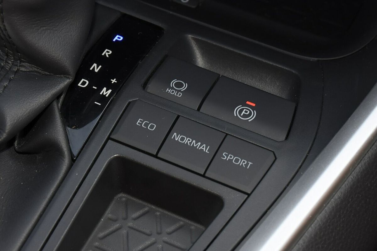 2021 Toyota RAV4 GXL MXAA52R