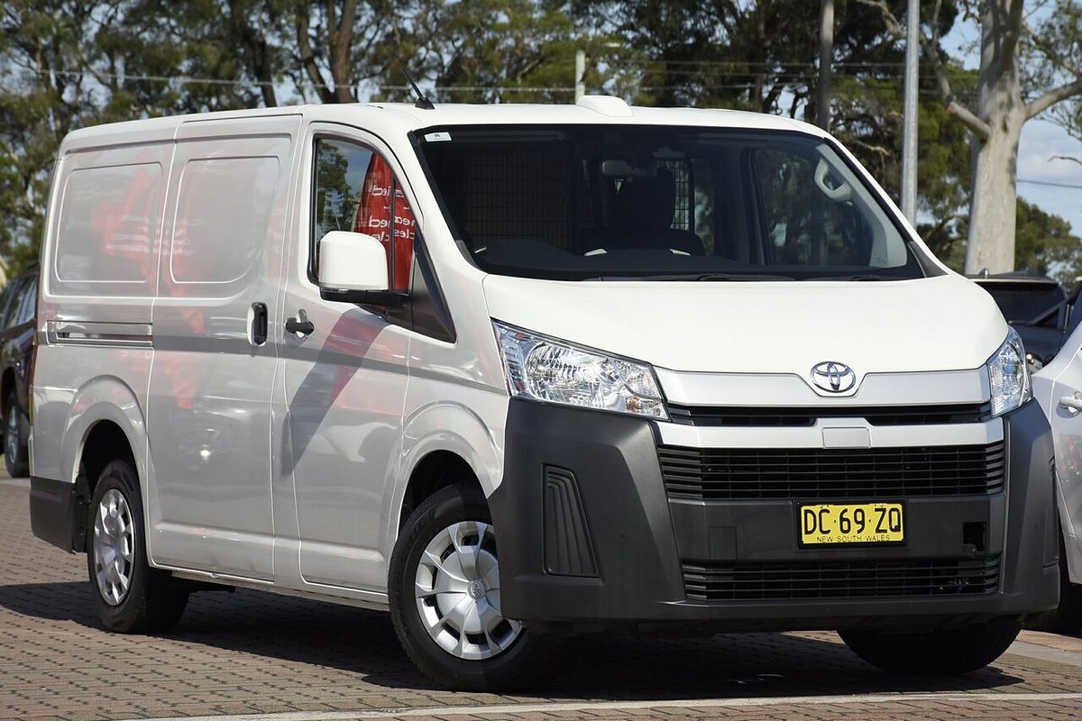 2021 Toyota Hiace GDH300R LWB