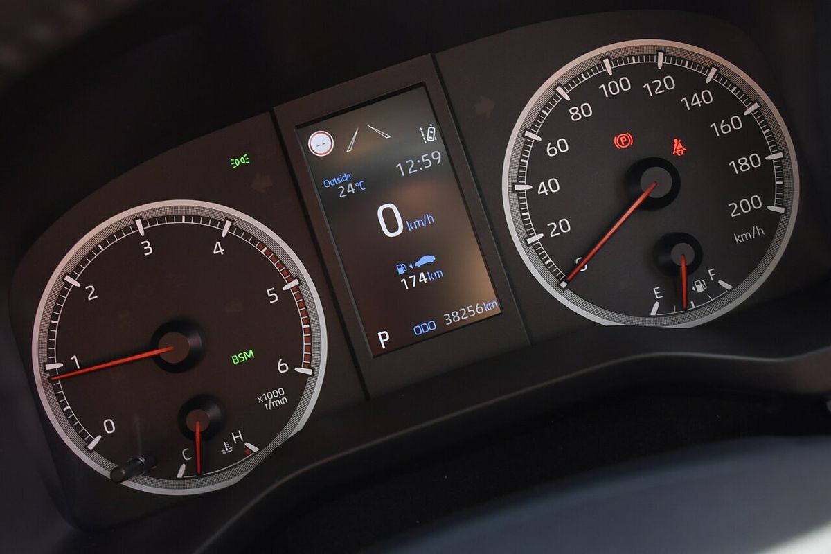 2021 Toyota Hiace GDH300R LWB