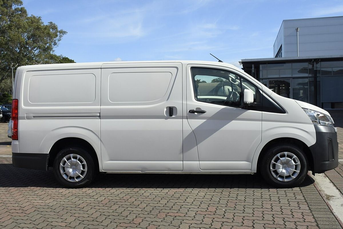 2021 Toyota Hiace GDH300R LWB