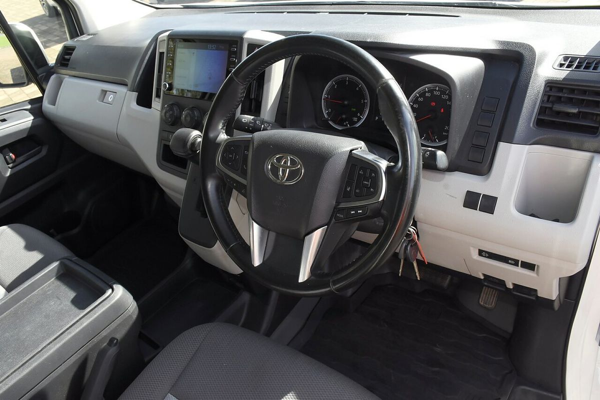 2021 Toyota Hiace GDH300R LWB