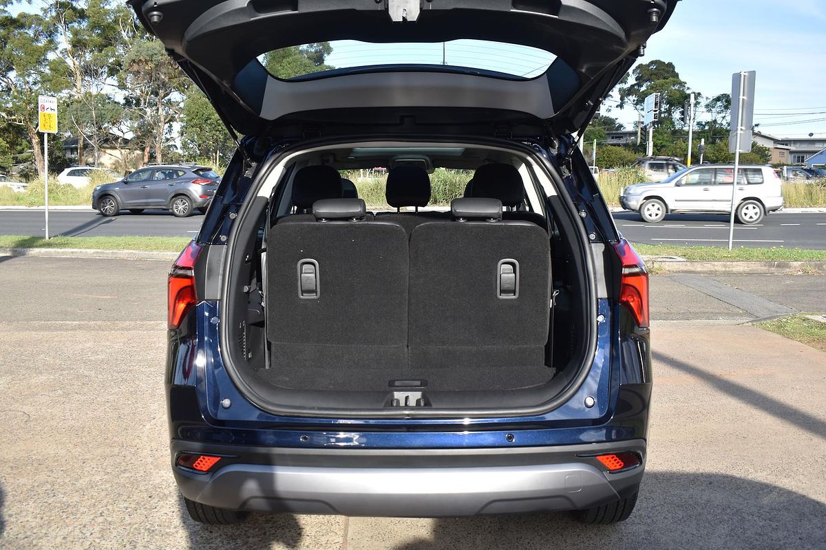 2025 Mahindra XUV700 AX7L