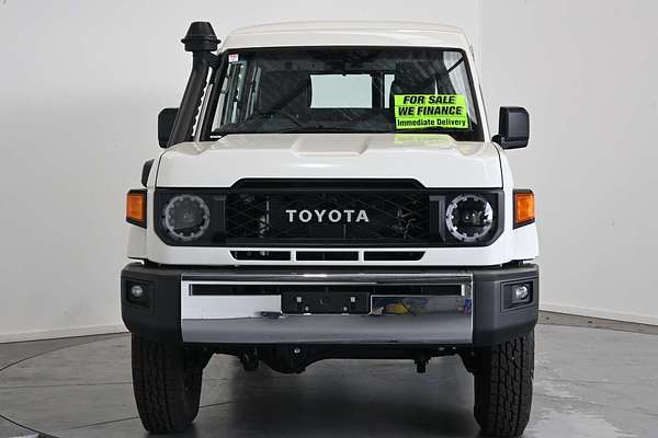 2025 Toyota Landcruiser GXL