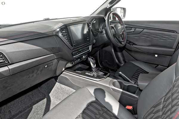 2025 Isuzu D-MAX X-TERRAIN 4X4