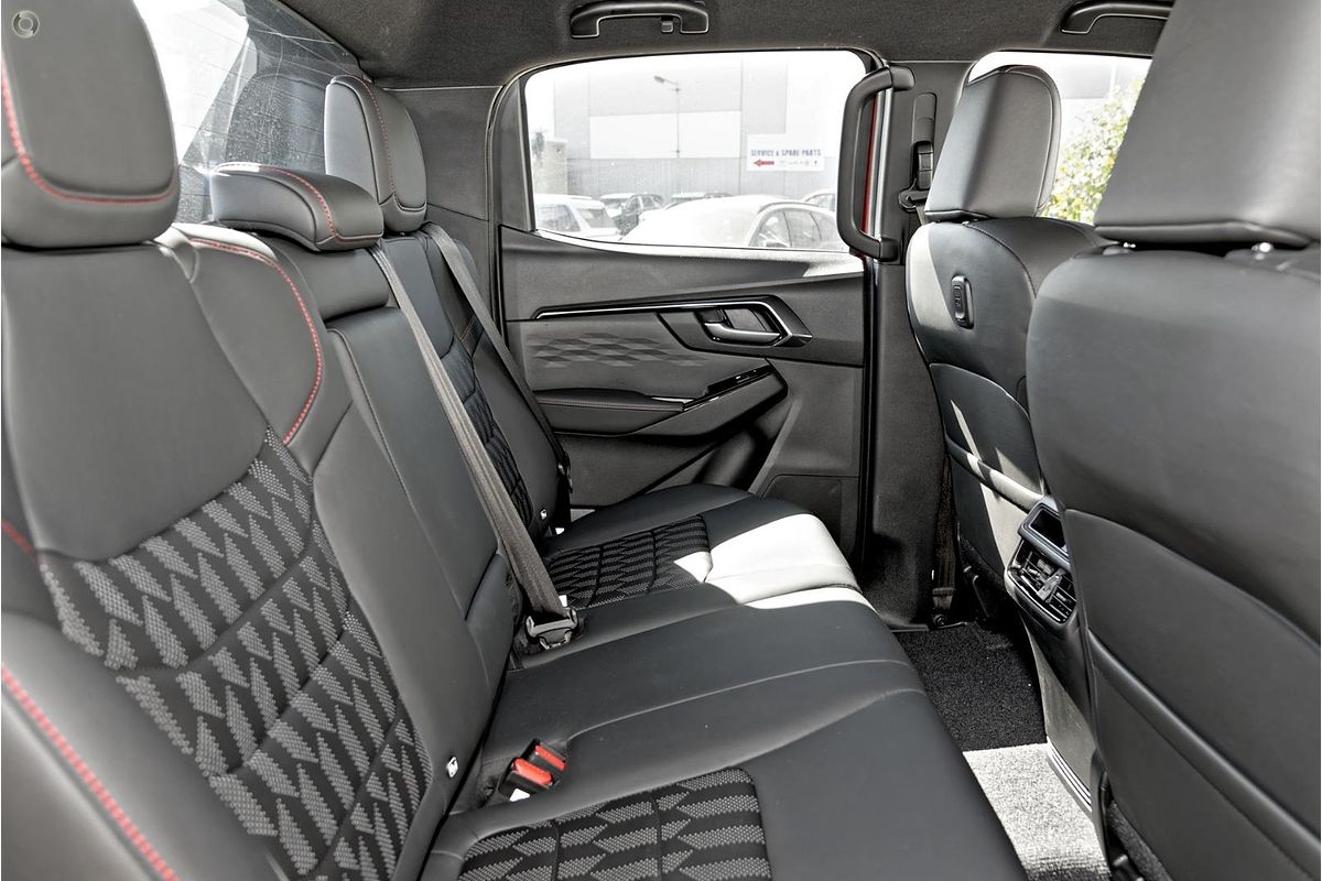 2025 Isuzu D-MAX X-TERRAIN 4X4