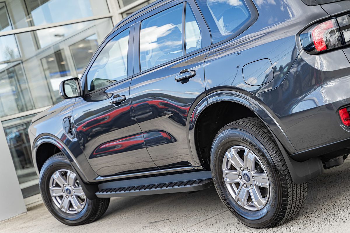 2024 Ford Everest Ambiente 2.0L