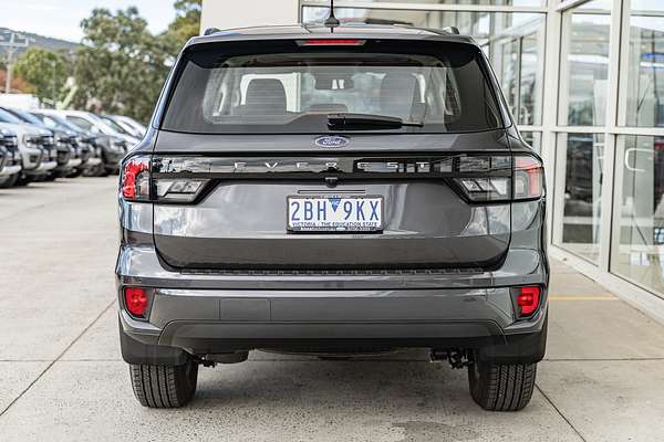 2024 Ford Everest Ambiente 2.0L