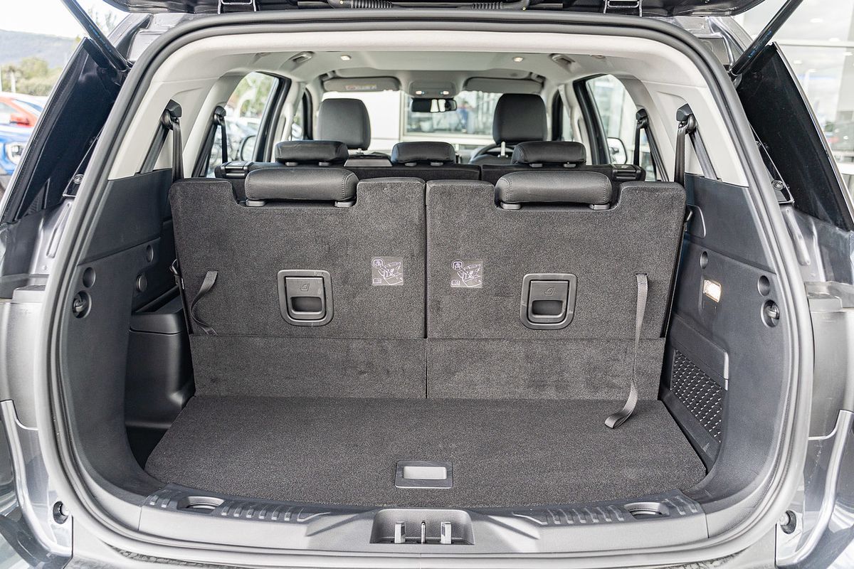 2024 Ford Everest Ambiente 2.0L