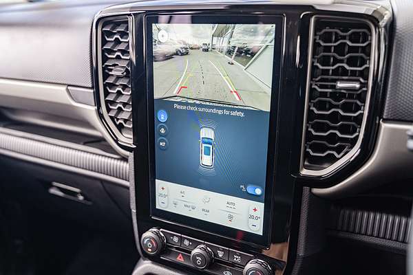 2024 Ford Everest Ambiente 2.0L
