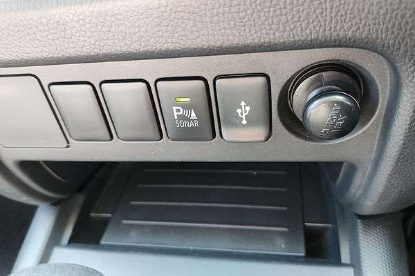 2020 Mitsubishi Triton GLX MR 4X4