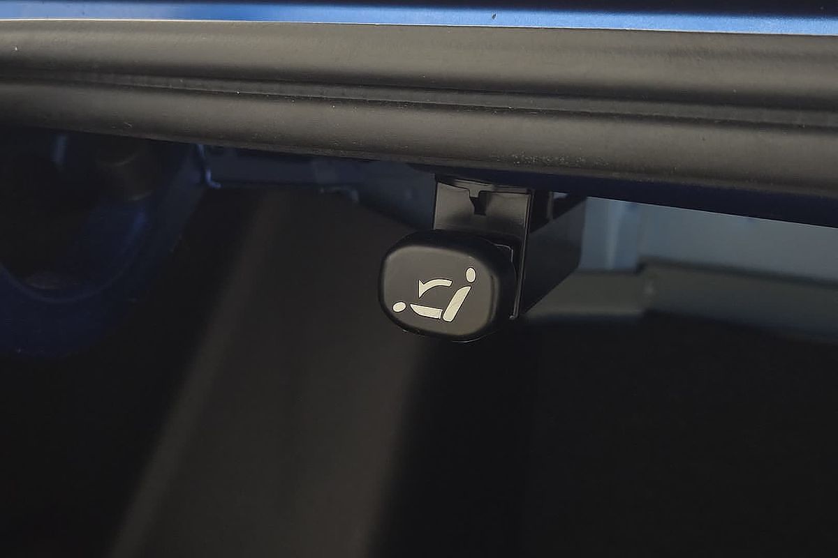 2016 Mazda 2 Neo DL Series