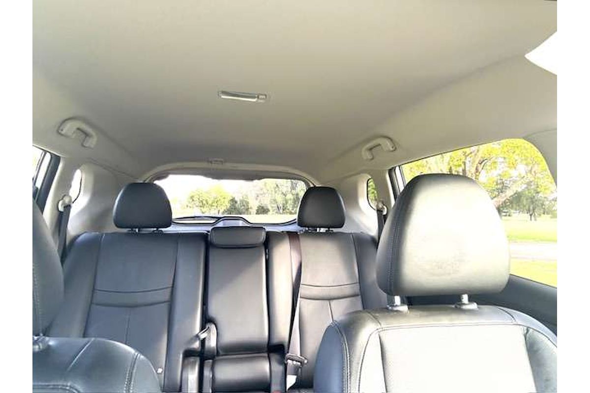 2022 Nissan X-TRAIL ST-L T32