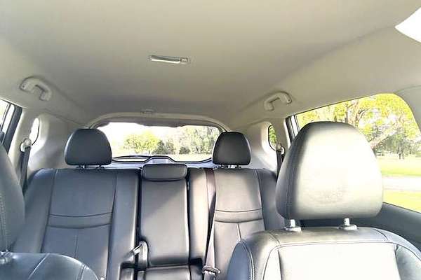 2022 Nissan X-TRAIL ST-L T32