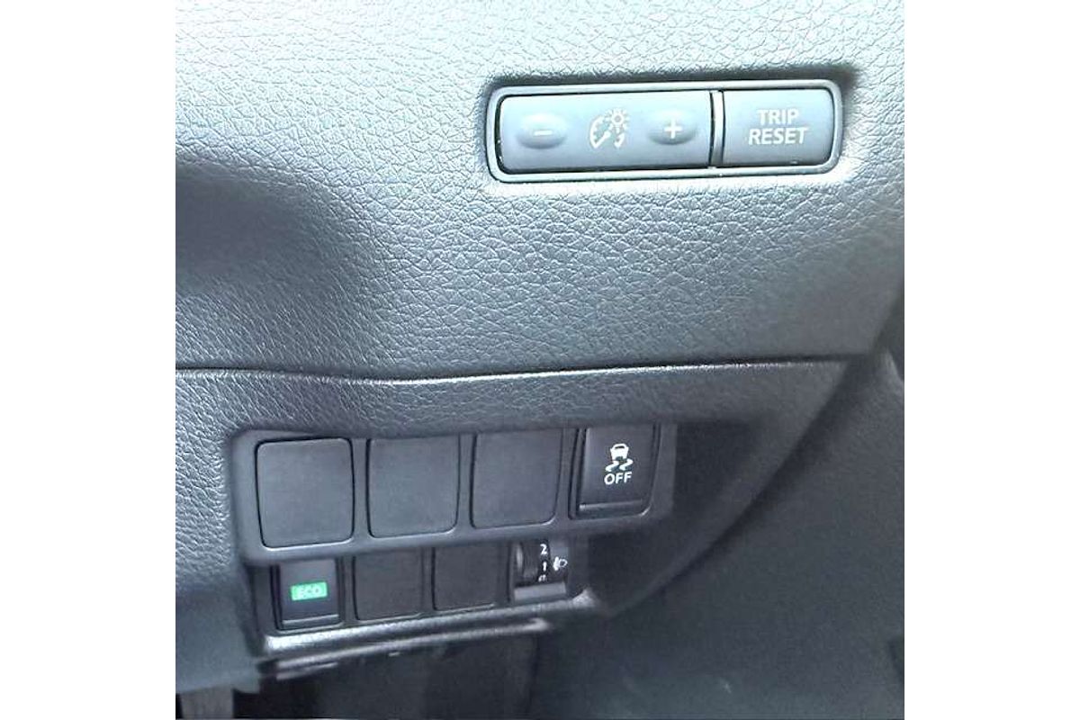2022 Nissan X-TRAIL ST-L T32