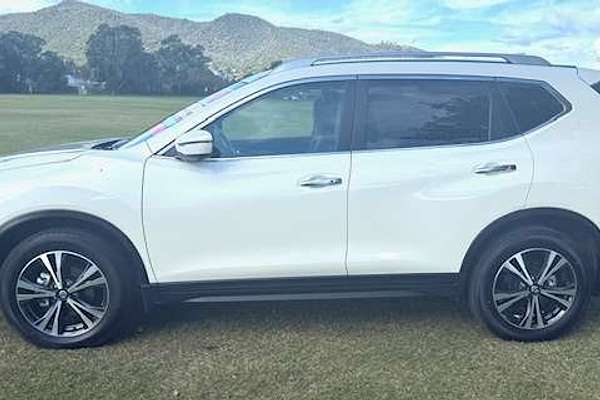 2022 Nissan X-TRAIL ST-L T32