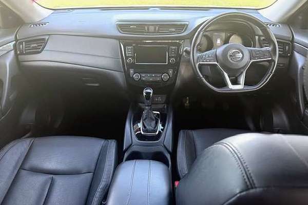 2022 Nissan X-TRAIL ST-L T32