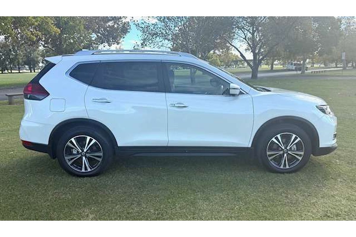 2022 Nissan X-TRAIL ST-L T32