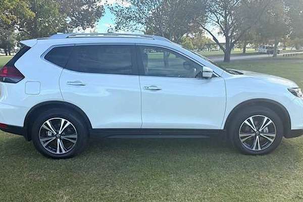2022 Nissan X-TRAIL ST-L T32