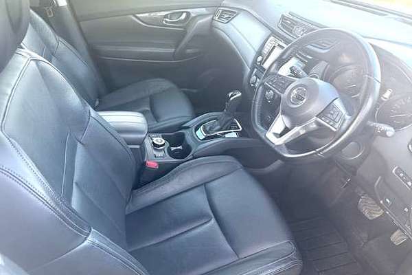 2022 Nissan X-TRAIL ST-L T32