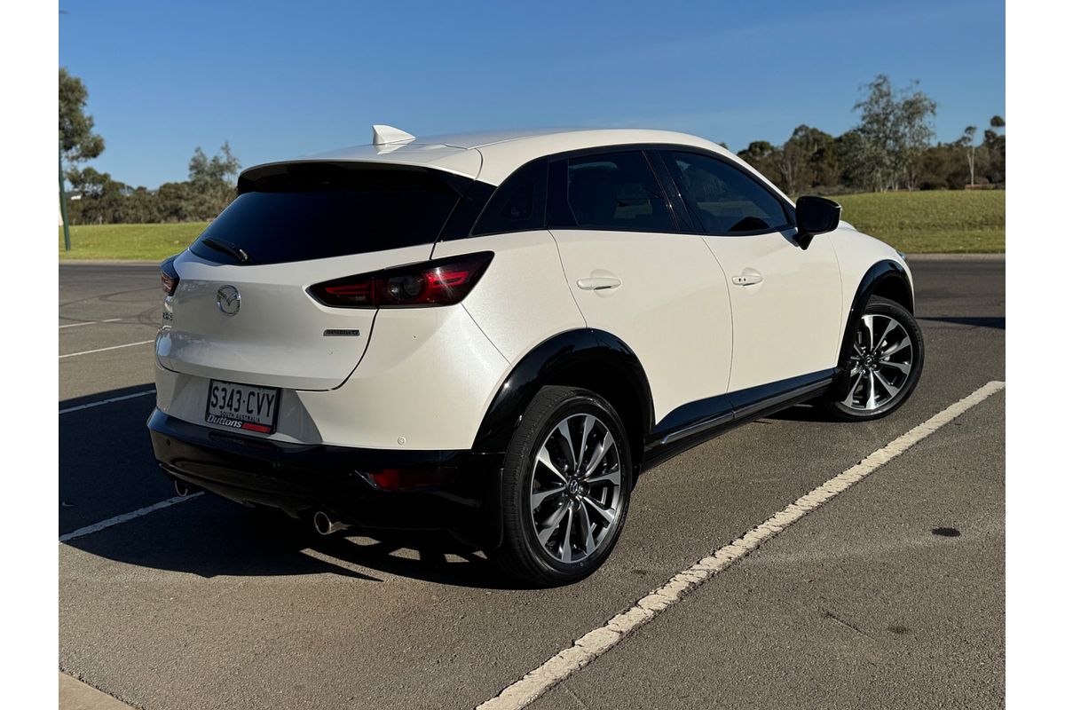2023 Mazda CX-3 sTouring DK