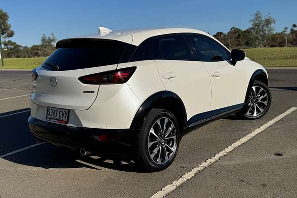 2023 Mazda CX-3 sTouring DK