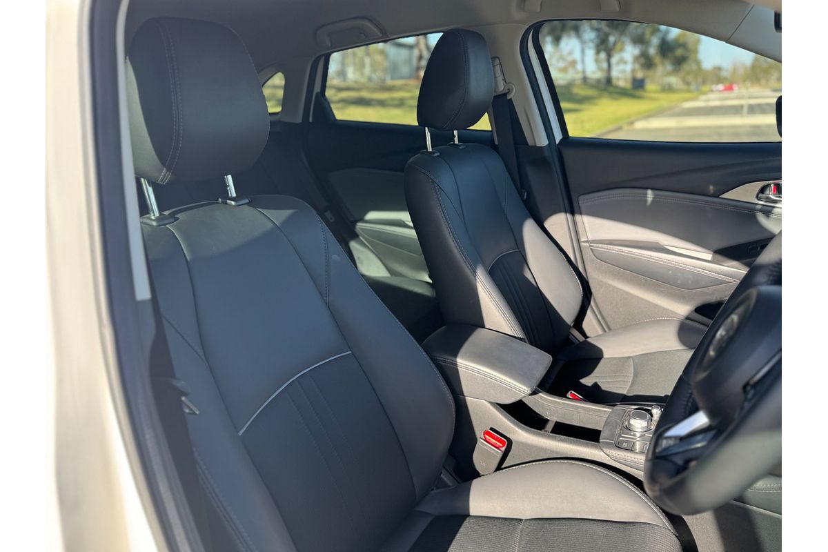 2023 Mazda CX-3 sTouring DK