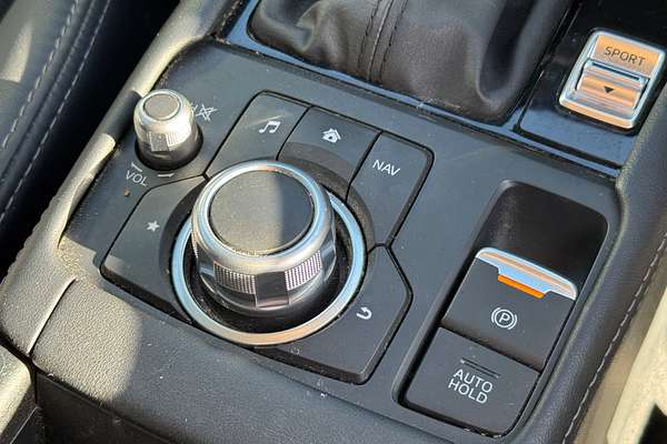 2023 Mazda CX-3 sTouring DK