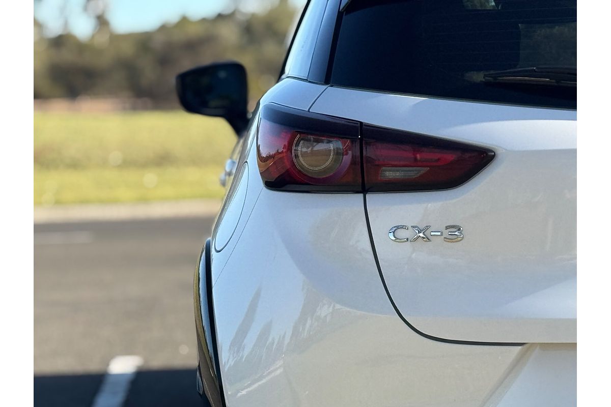 2023 Mazda CX-3 sTouring DK