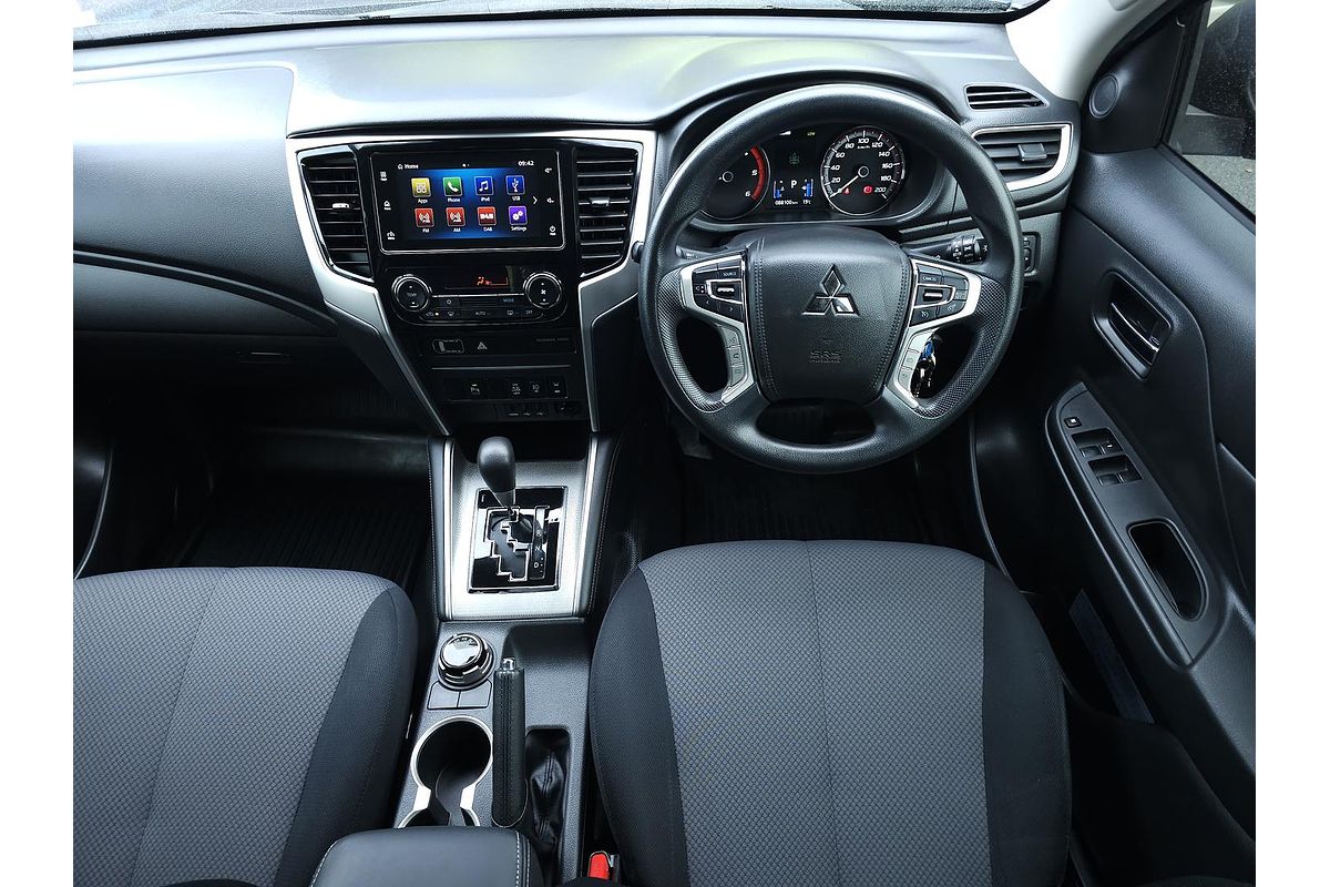 2019 Mitsubishi Triton GLX+ MR 4X4