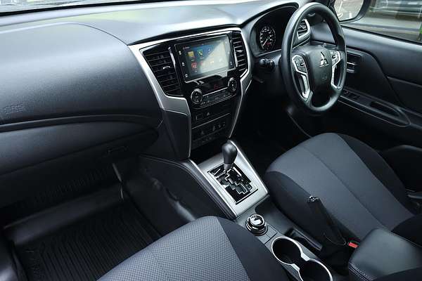 2019 Mitsubishi Triton GLX+ MR 4X4