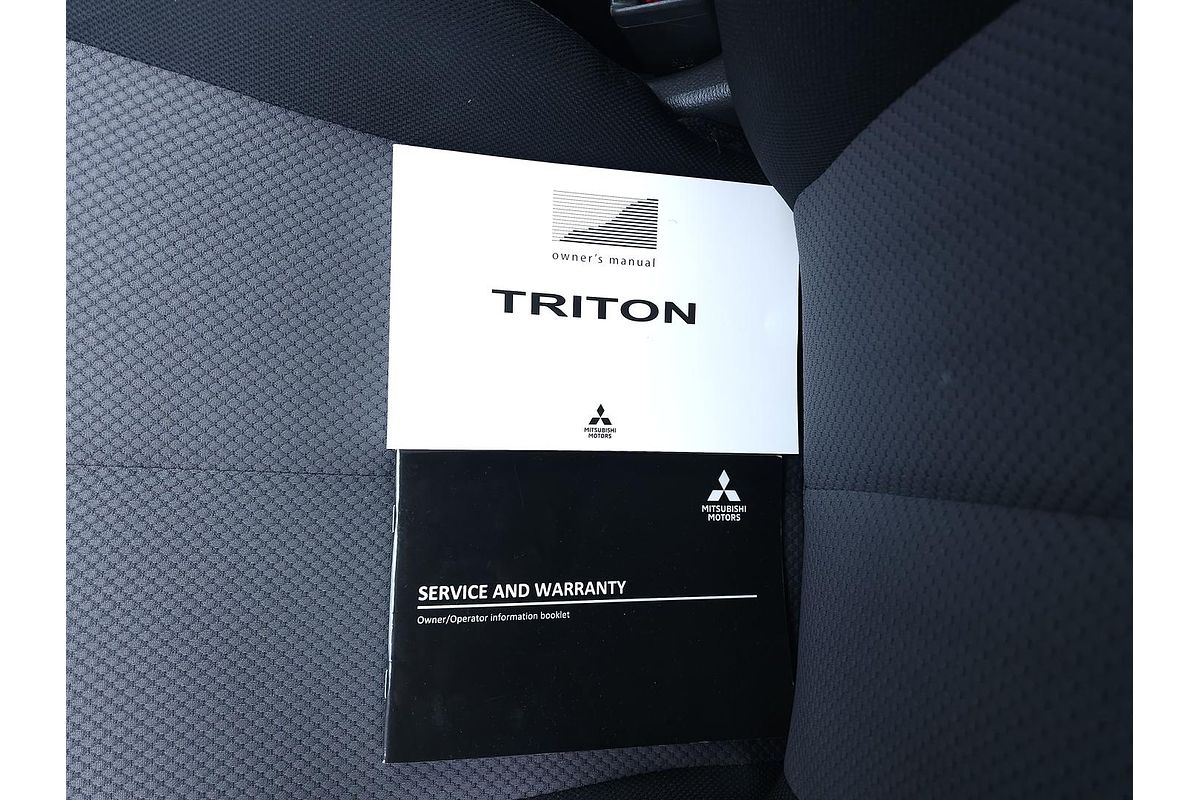 2019 Mitsubishi Triton GLX+ MR 4X4