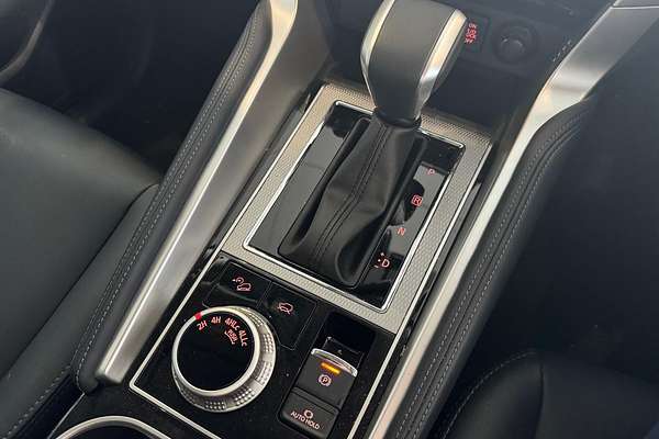 2024 Mitsubishi Pajero Sport GLS QG