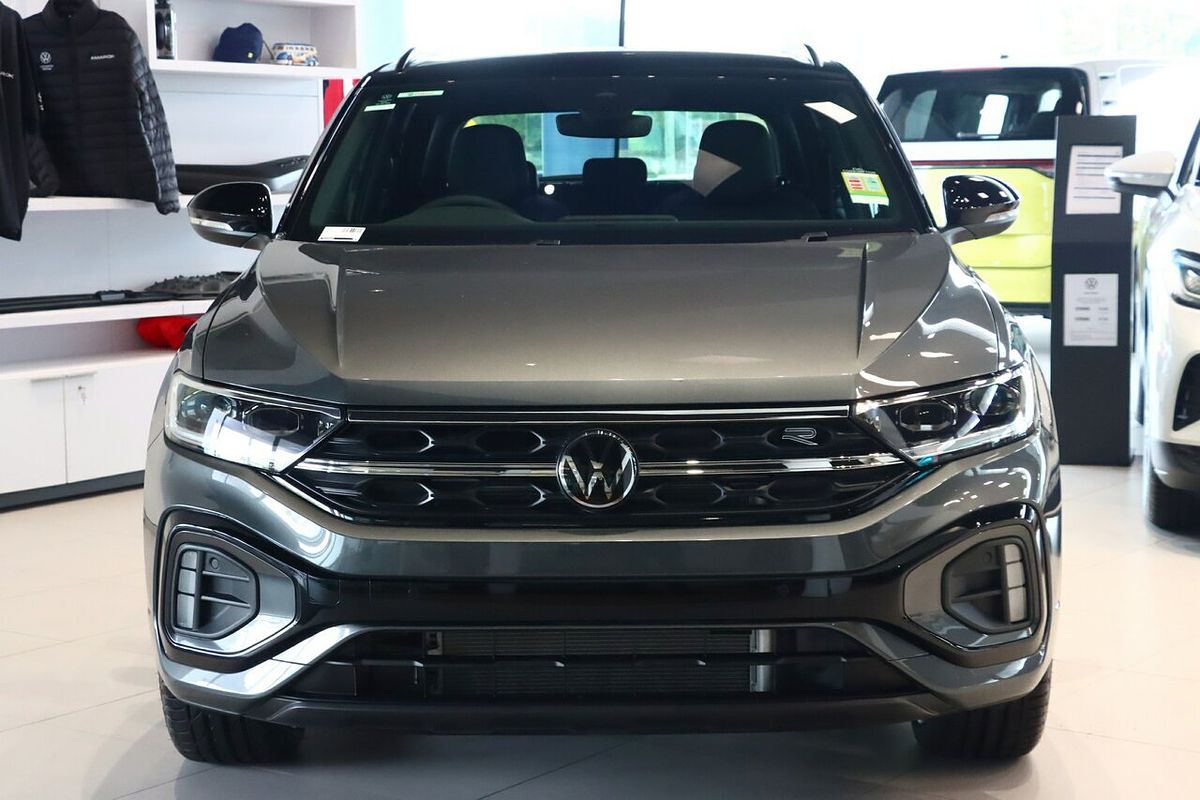 2025 Volkswagen T-Roc 140TSI R-Line D11