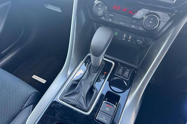 2024 Mitsubishi Eclipse Cross Black Edition YB